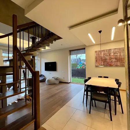 Апартаменты Family Vacation 3br Home, By Cohost Паланга