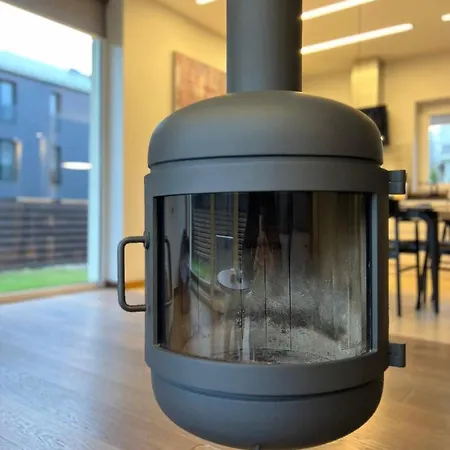 Lägenhet Family Vacation 3br Home, By Cohost